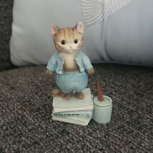Tom Kitten Figurine in Blue Outfit